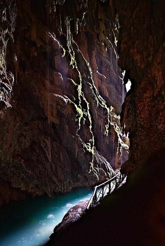 image from Tras la cortina...
