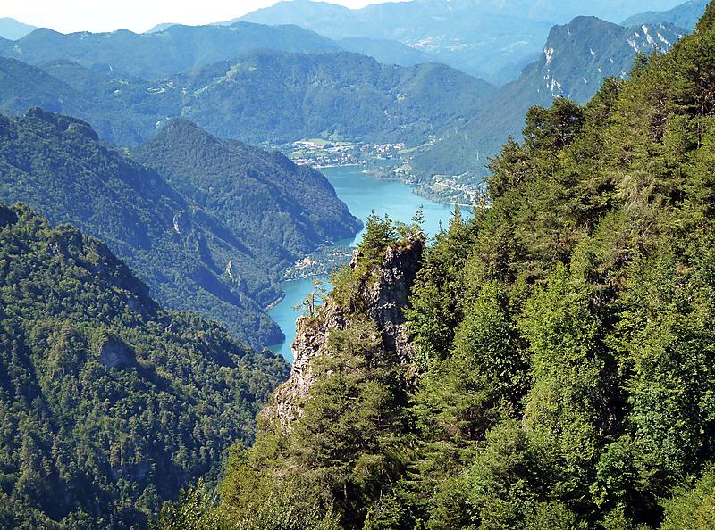 image from Lago d'Idro